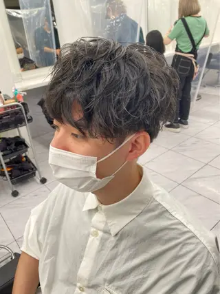 ショート パーマ メンズ *モデル募集🤍横浜 透明感カラー🫧のヘアスタイル