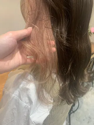 ミディアム カラー ハイトーン/レイヤー 💜Akaneのヘアスタイル