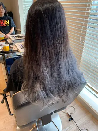 ロング カラー 大久保 隆蔵のヘアスタイル