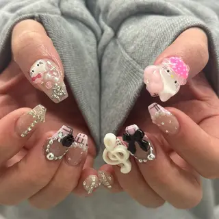 ネイル yuria 🎀海外ネイル🌺のネイルデザイン