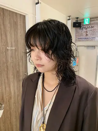 ミディアム パーマ ナチュラルヘア🫧 ナナミのヘアスタイル