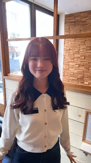 ミディアム カラー little  porto所属・透明感・艶感 小坂隼斗のヘアスタイル