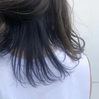 セミロング カラー カトウ ユウカのヘアスタイル