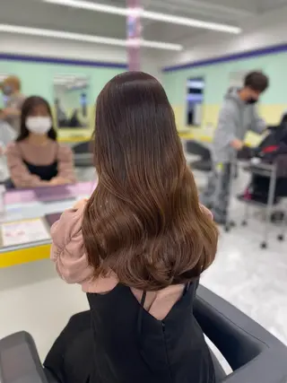 セミロング カラー パーマ ヘアアレンジ メンズ キッズ ネイル マツエク・マツパ アイブロウ Lumo所属・💖横浜ブリーチなし 💖MIHOのヘアスタイル