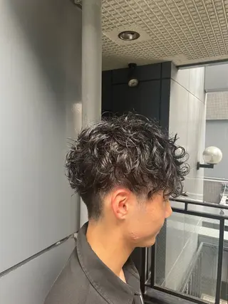 パーマ メンズ INCE HAIR 梅田 長町 至のヘアスタイル