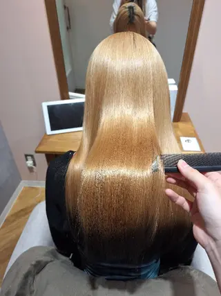 ロング 艶髪縮毛矯正🪽💫 安田彩愛のヘアスタイル