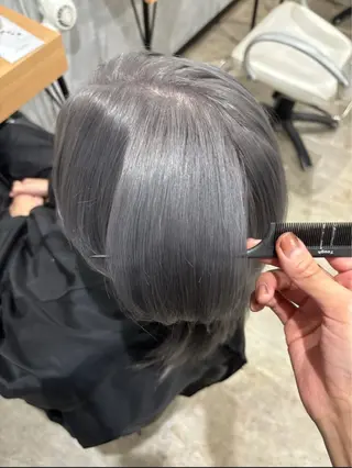 ショート カラー 🌐NATSUMI 🌐【寒色カラー】のヘアスタイル