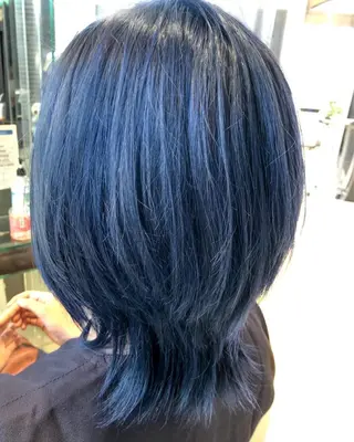 カラー 宮下 弦也のヘアスタイル