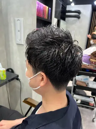 ショート パーマ ヘアアレンジ メンズ SALOWIN Frente店所属・個室で似合わせ好印象 🧡外山弥千代のヘアスタイル