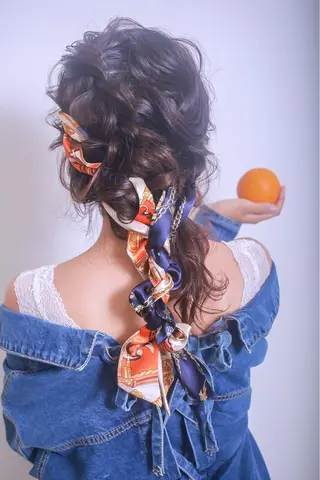 ロング ヘアアレンジ 伊藤 裕貴のヘアスタイル