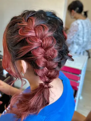 ヘアアレンジ ニコドロップ所属・髙田 海のヘアスタイル