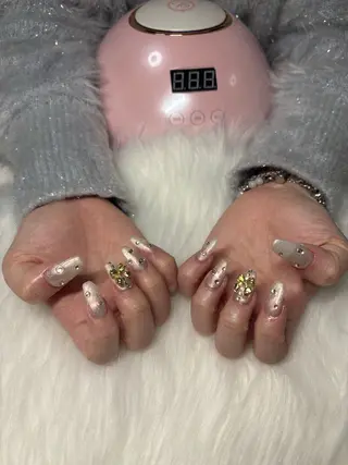 ネイル MACHÉRIE青山 🎀のネイルデザイン