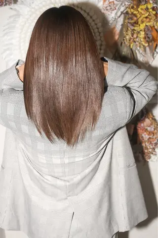 セミロング 伊藤 裕貴のヘアスタイル