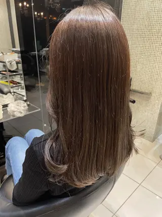 セミロング カラー 女性リピ90%🍨 🩷佐藤みずきのヘアスタイル