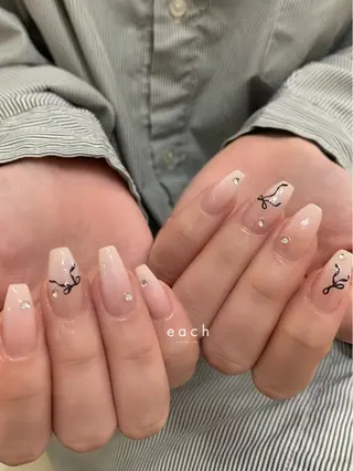 ネイル each Hibikiのネイルデザイン
