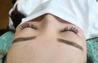 マツエク・マツパ 美容室ardmento 内 Lycka所属・Lycka リュッカのマツエク・マツパデザイン