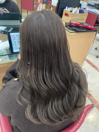 ロング カラー 韓国風/亀之園 涼のヘアスタイル