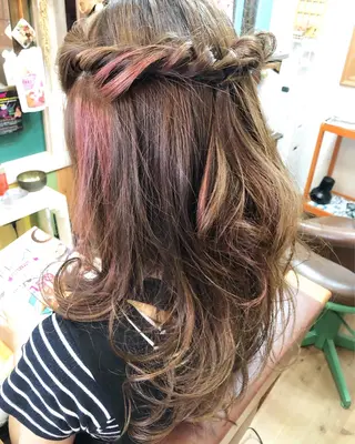 セミロング ポルタカリーナサロン yukariのヘアスタイル