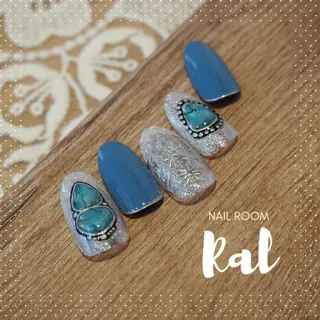 ネイル 山本 友理のネイルデザイン