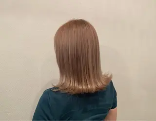 セミロング カラー たなか もえなのヘアスタイル