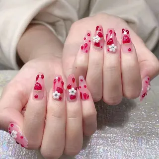 ネイル Queens テイのネイルデザイン