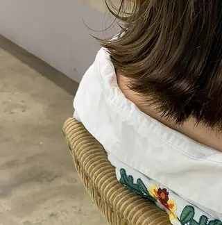 カラー 岬 弘人のヘアスタイル