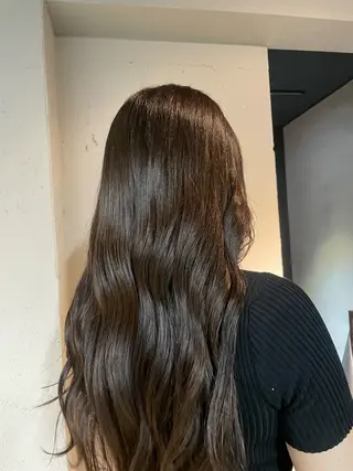 ロング 透明感・美髪 monsoワニベユナのヘアスタイル