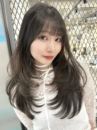 ロング カラー Lond Mirrorのヘアスタイル