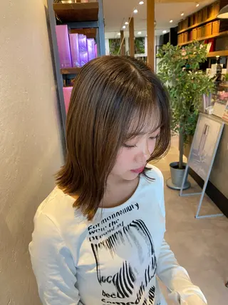 ミディアム 希優🌺ソムリエ /ブリーチ/カットのヘアスタイル