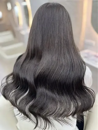 ロング カラー 🎀asumi/大宮 /ブリーチモデル🎀のヘアスタイル
