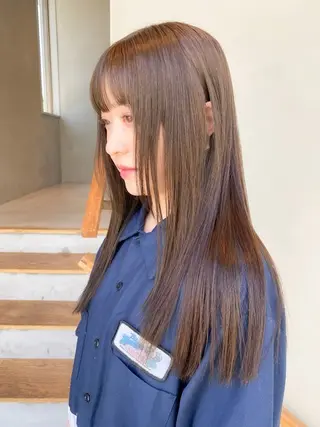 ロング カラー 匂坂 美優のヘアスタイル