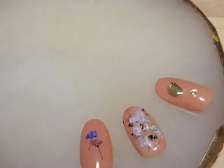 ネイル 矢野 美希のネイルデザイン