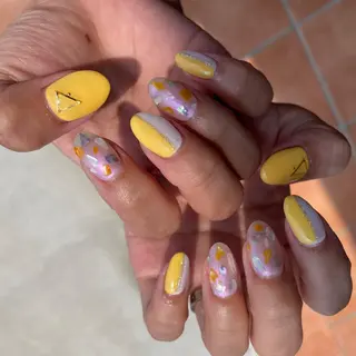 ネイル 駒月 明日香のネイルデザイン