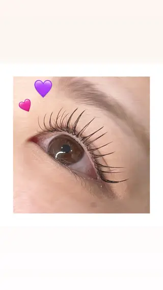 マツエク・マツパ JANIS EYELASH 円山店所属・野坂 知央のマツエク・マツパデザイン