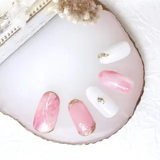 ネイル 【育児休暇中】今中 沙季のネイルデザイン