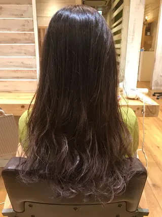 セミロング 緑地公園美容室 neohairのヘアスタイル