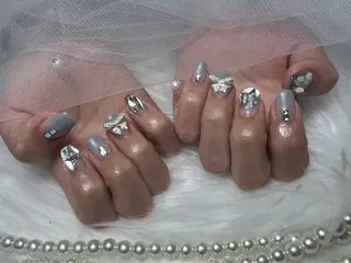 ネイル Nailsalon petille所属・H azのネイルデザイン