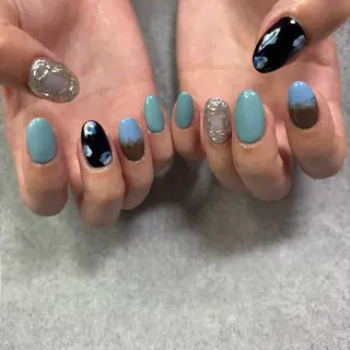 ネイル MONT D'OR所属・MONT D'OR YUUKAのネイルデザイン