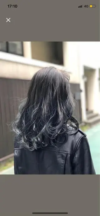 セミロング カラー特化 横川　翔希のヘアスタイル