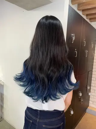 ロング 横山 奈央のヘアスタイル