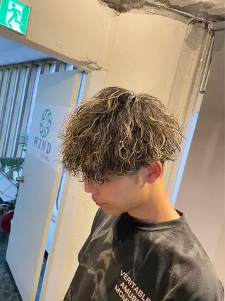 ショート パーマ メンズ okada riruのヘアスタイル