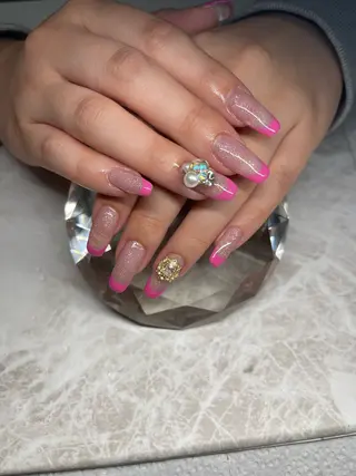 ネイル Nailsalon -Aのネイルデザイン