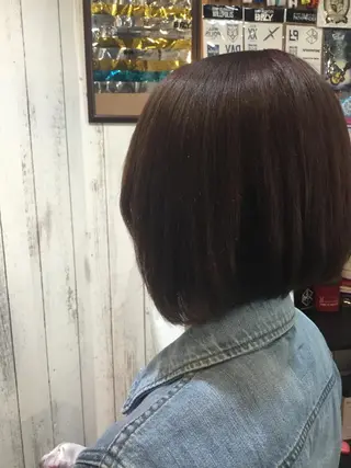 ショート カラー embrace エンブレイスのヘアスタイル