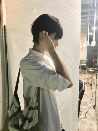 ショート カラー ハイトーン/レイヤー /ウルフ⭐️永田⭐️のヘアスタイル