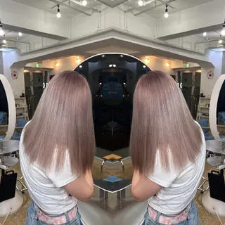 ミディアム カラー ☻モエカ/ハイトーン アレンジ☻のヘアスタイル