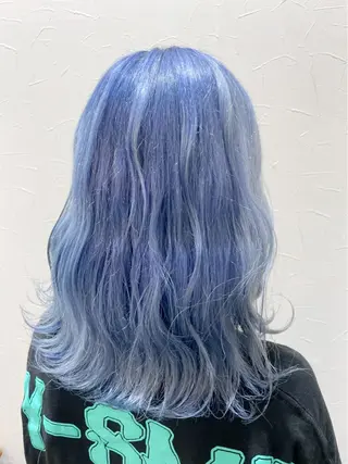 ロング カラー ARISA🦋推し・ アニメカラー/派手髪のヘアスタイル