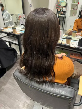 セミロング La fith hair wille 福山店【ラフィス ヘアー ヴィレ】所属・片平 帆香のヘアスタイル