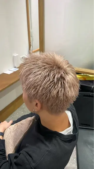 ショート カラー メンズ みうら しずくのヘアスタイル