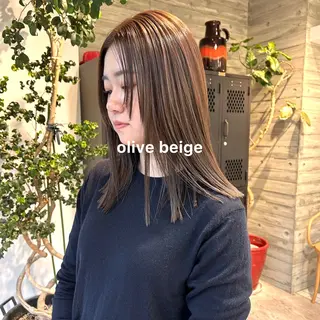 カラー 暖色カラー推し/ トヤエリコのヘアスタイル