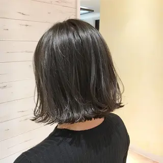 ミディアム ミヤザキ タクトのヘアスタイル
